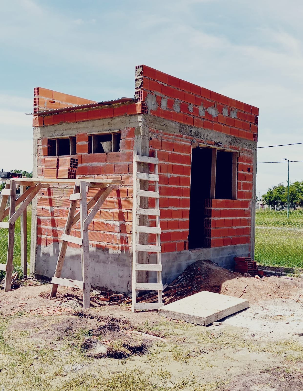 Construcción en Barrio Parque Sicardi – Villa Garibaldi
